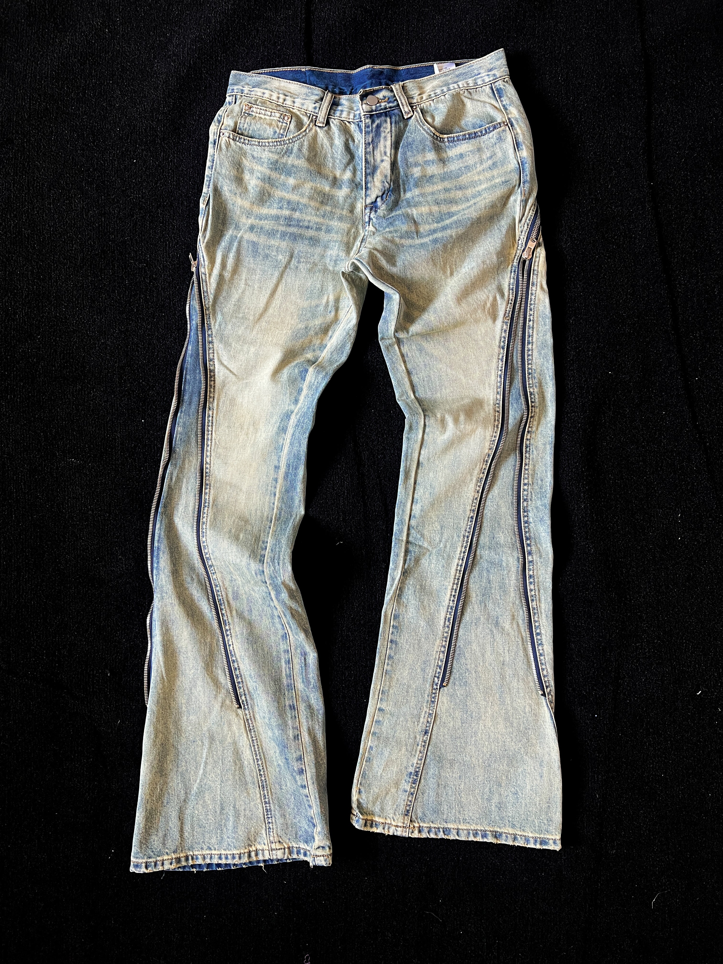 Zipper Flared Jeans